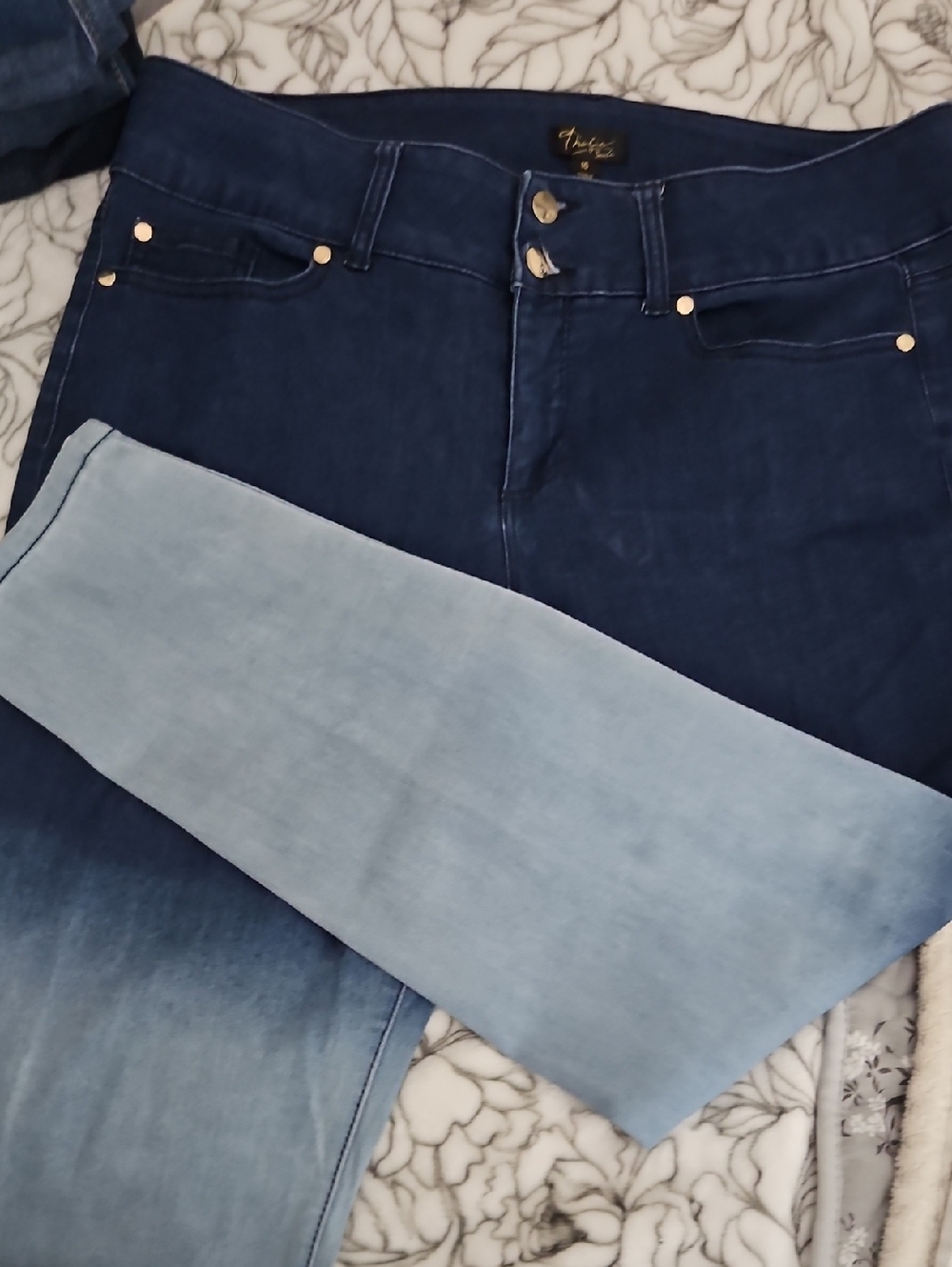 Thalia Sodi Two-Tone Blue Ombre Skinny Jeans